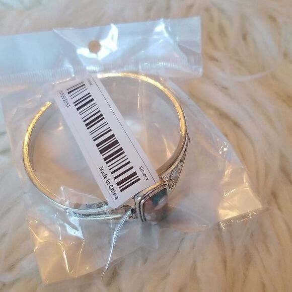 Bangle Bracelet silvertone with Turquoise stone - Picture 10 of 10